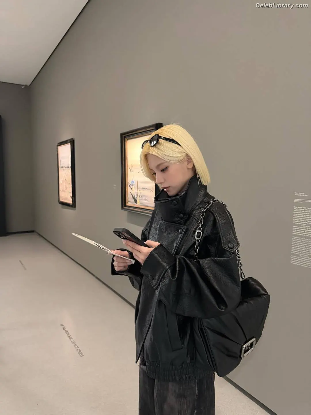 Yeji - ITZY (예지, Hwang Ye-ji) photo 13 of 1034