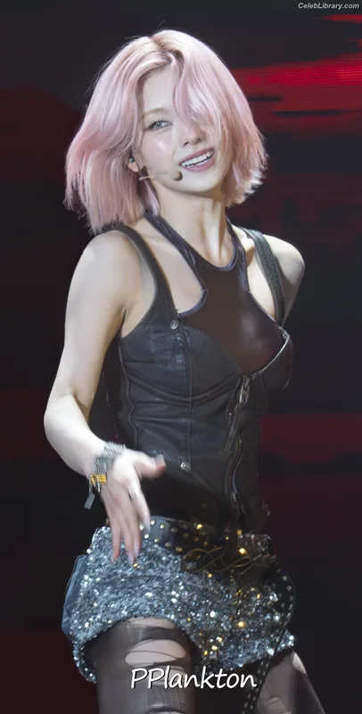 Yeji - ITZY (예지, Hwang Ye-ji) photo 6 of 1028