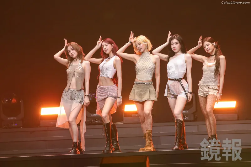 Yeji - ITZY (예지, Hwang Ye-ji) photo 12 of 1028