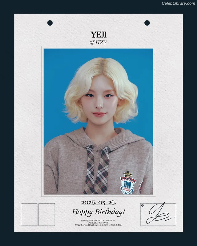 Yeji - ITZY (예지, Hwang Ye-ji) photo 23 of 1028