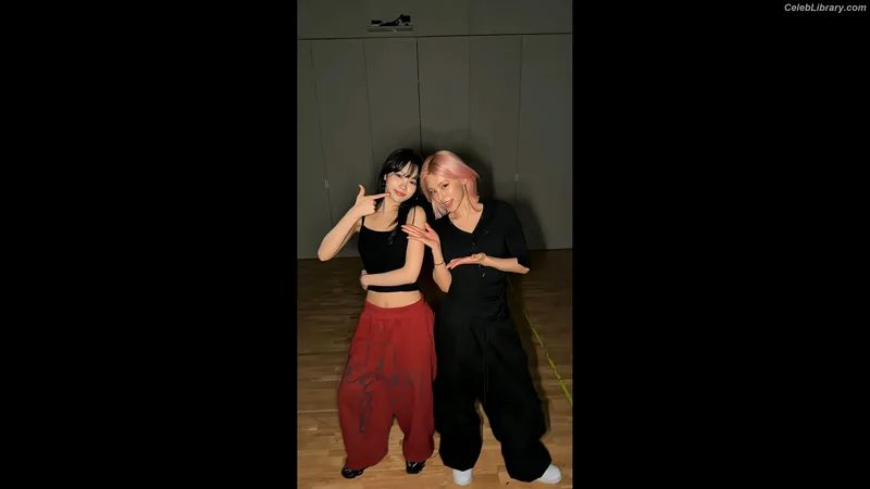 Yeji - ITZY (예지, Hwang Ye-ji) photo 23 of 1028