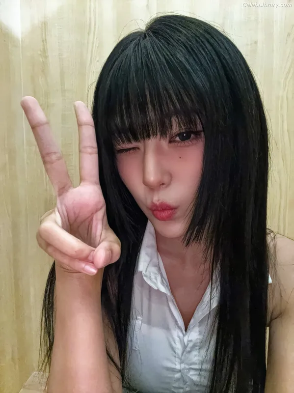 Yel (H1-KEY) photo 8 of 85