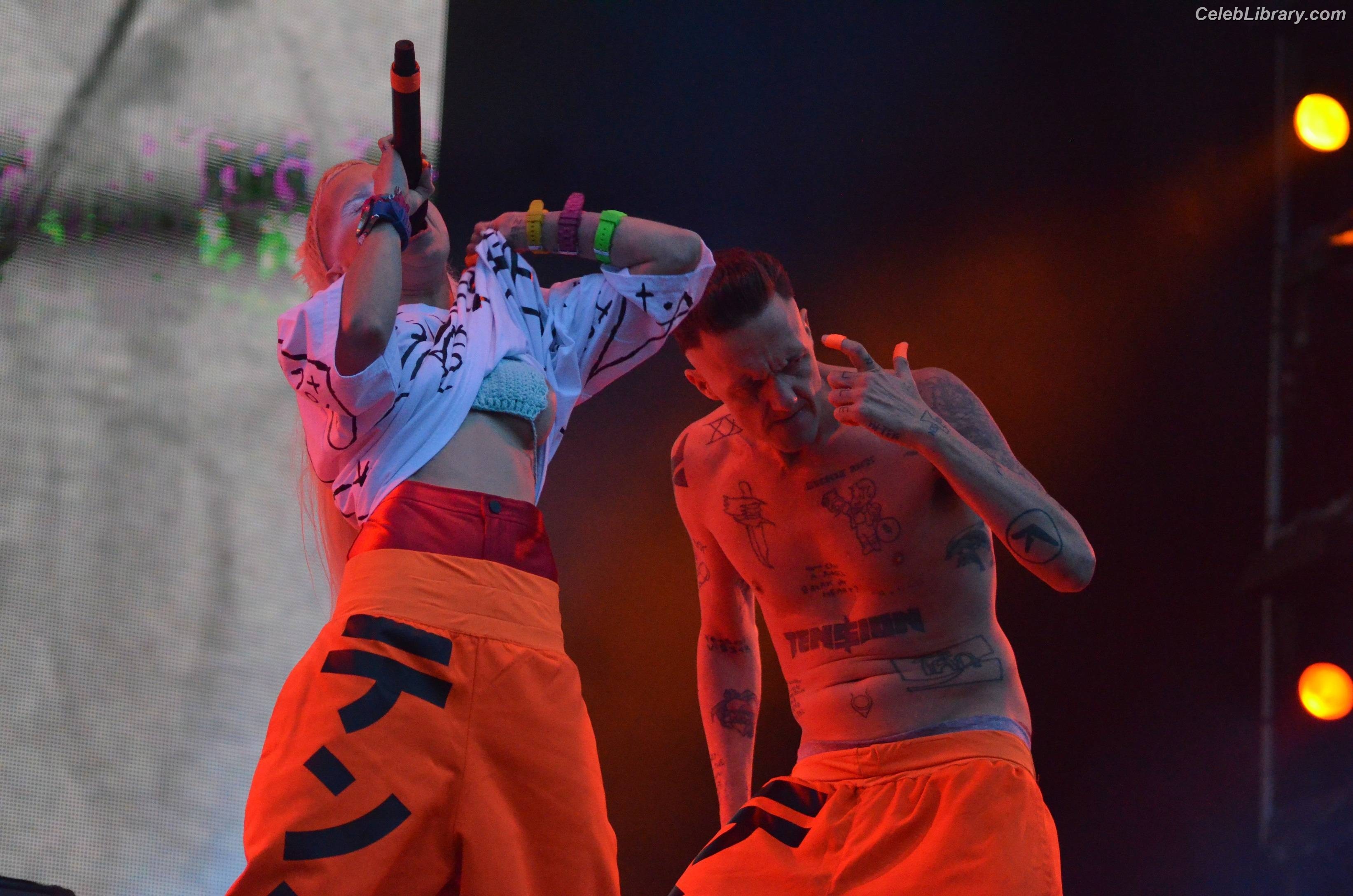 Yolandi Visser photo 18 of 252