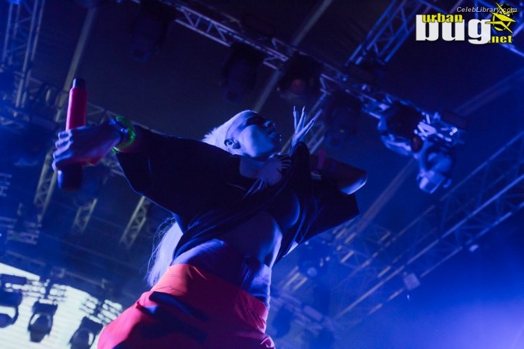 Yolandi Visser photo 11 of 252