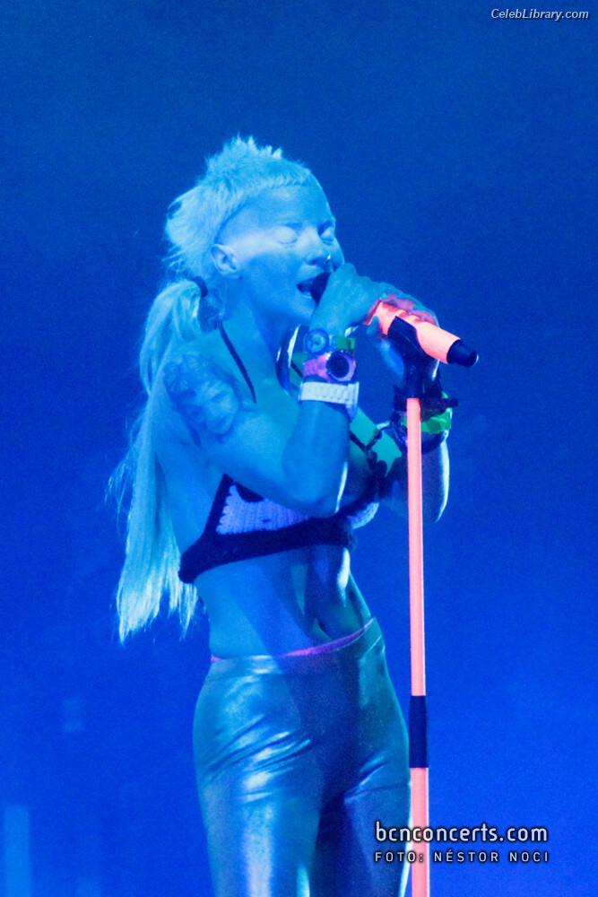 Yolandi Visser photo 18 of 252
