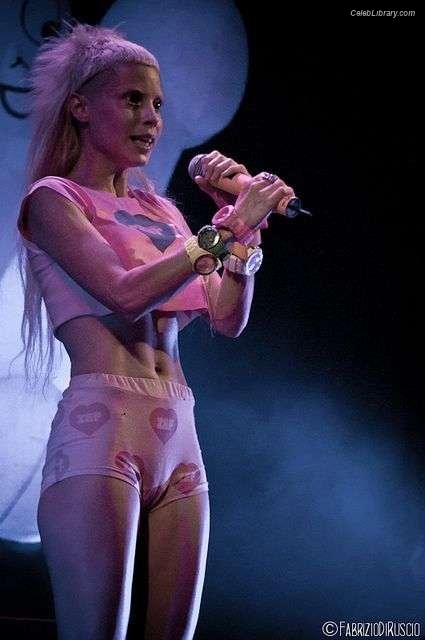 Yolandi Visser photo 21 of 252