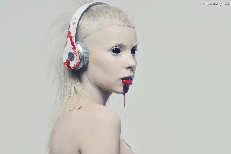 Yolandi Visser photo 1 of 252