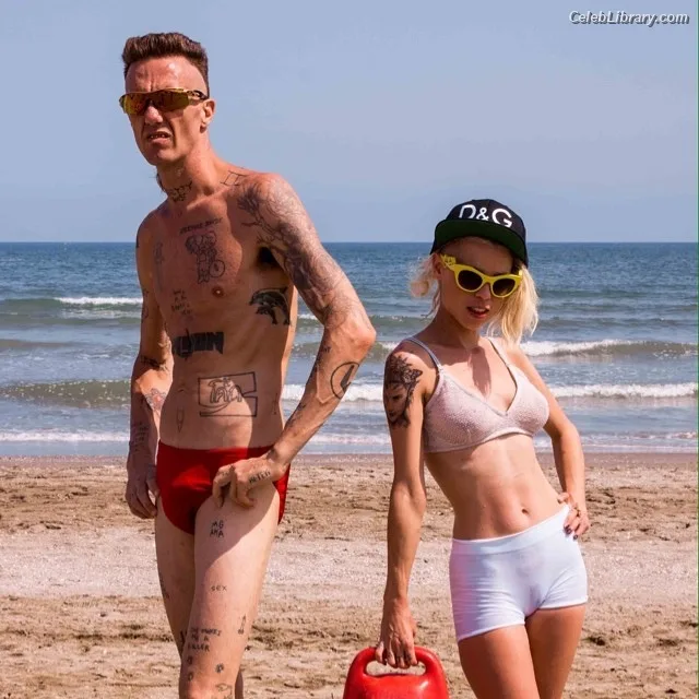 Yolandi Visser photo 10 of 252
