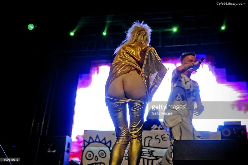 Yolandi Visser photo 22 of 252