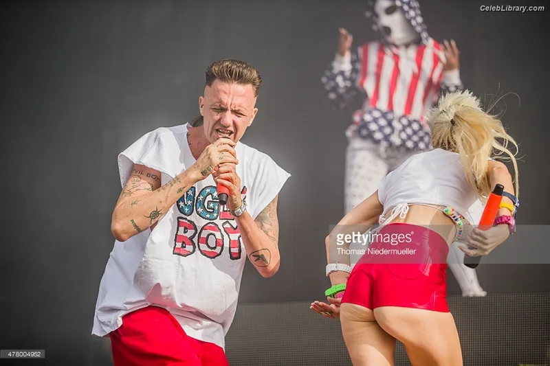 Yolandi Visser photo 6 of 252
