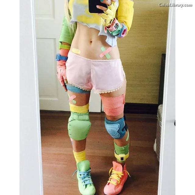 Yolandi Visser photo 15 of 252
