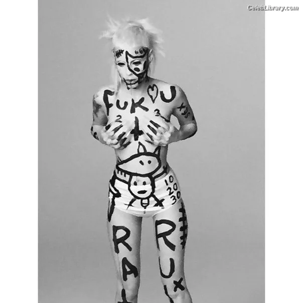 Yolandi Visser photo 9 of 252