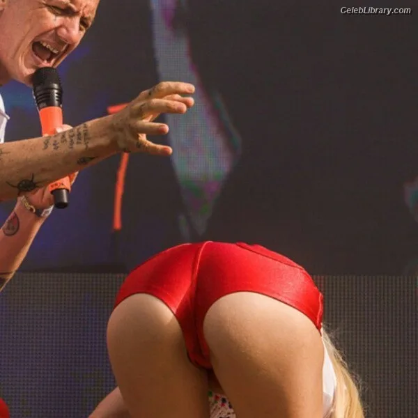 Yolandi Visser photo 10 of 252