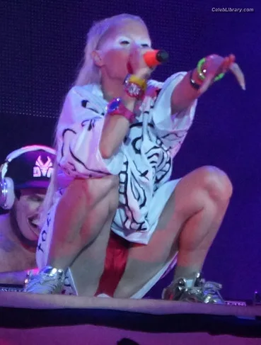 Yolandi Visser photo 23 of 252
