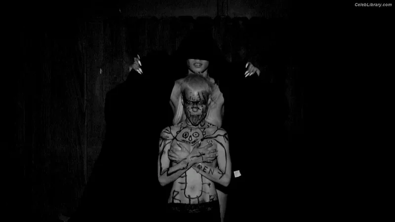 Yolandi Visser photo 5 of 252