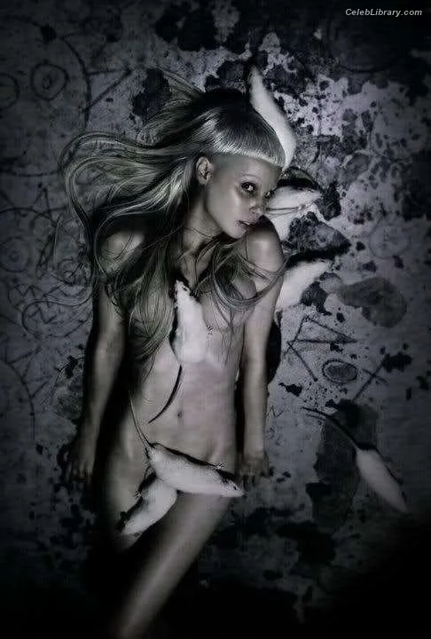 Yolandi Visser photo 22 of 252