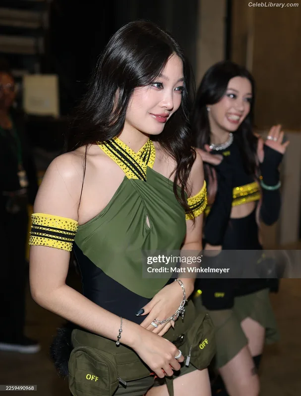 Yoonchae (Katseye) photo 1 of 144