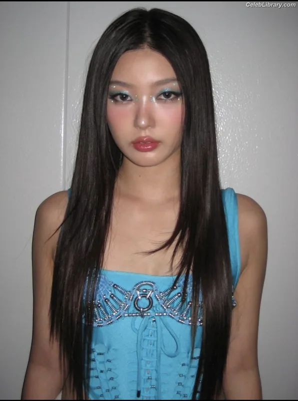 Yoonchae (Katseye) photo 16 of 144