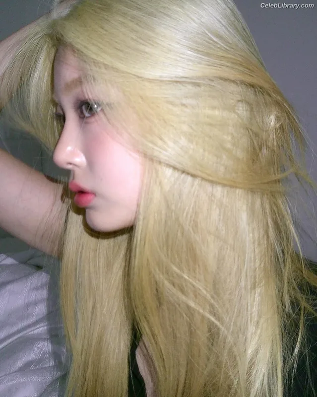 Yoonchae (Katseye) photo 22 of 144