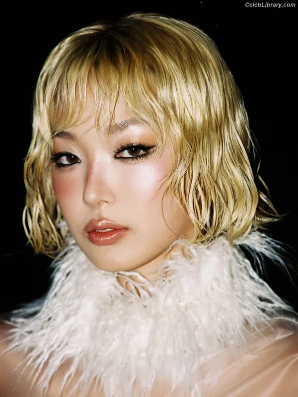 Yoonchae (Katseye) photo 5 of 144