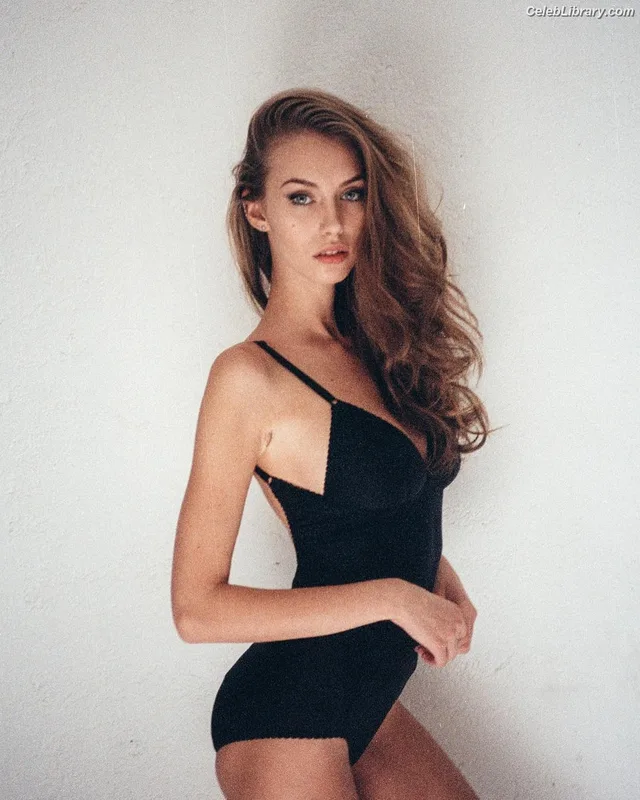 Yulia Rose photo 6 of 141