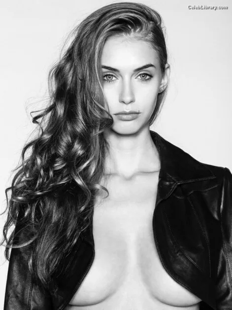 Yulia Rose photo 5 of 141