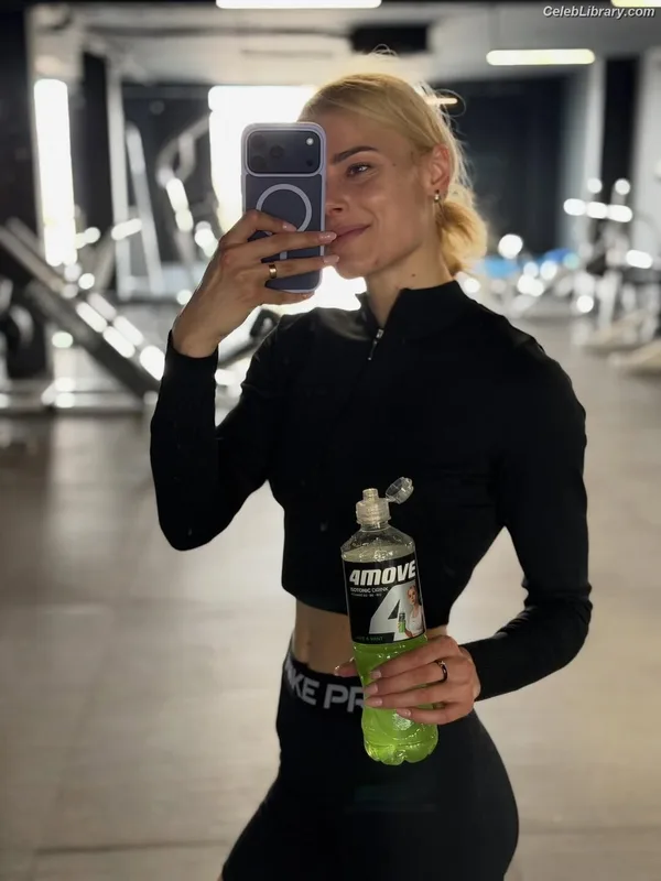 Yuliya Levchenko photo 1 of 56