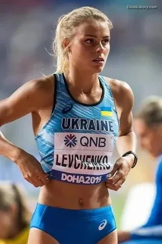 Yuliya Levchenko photo 11 of 56