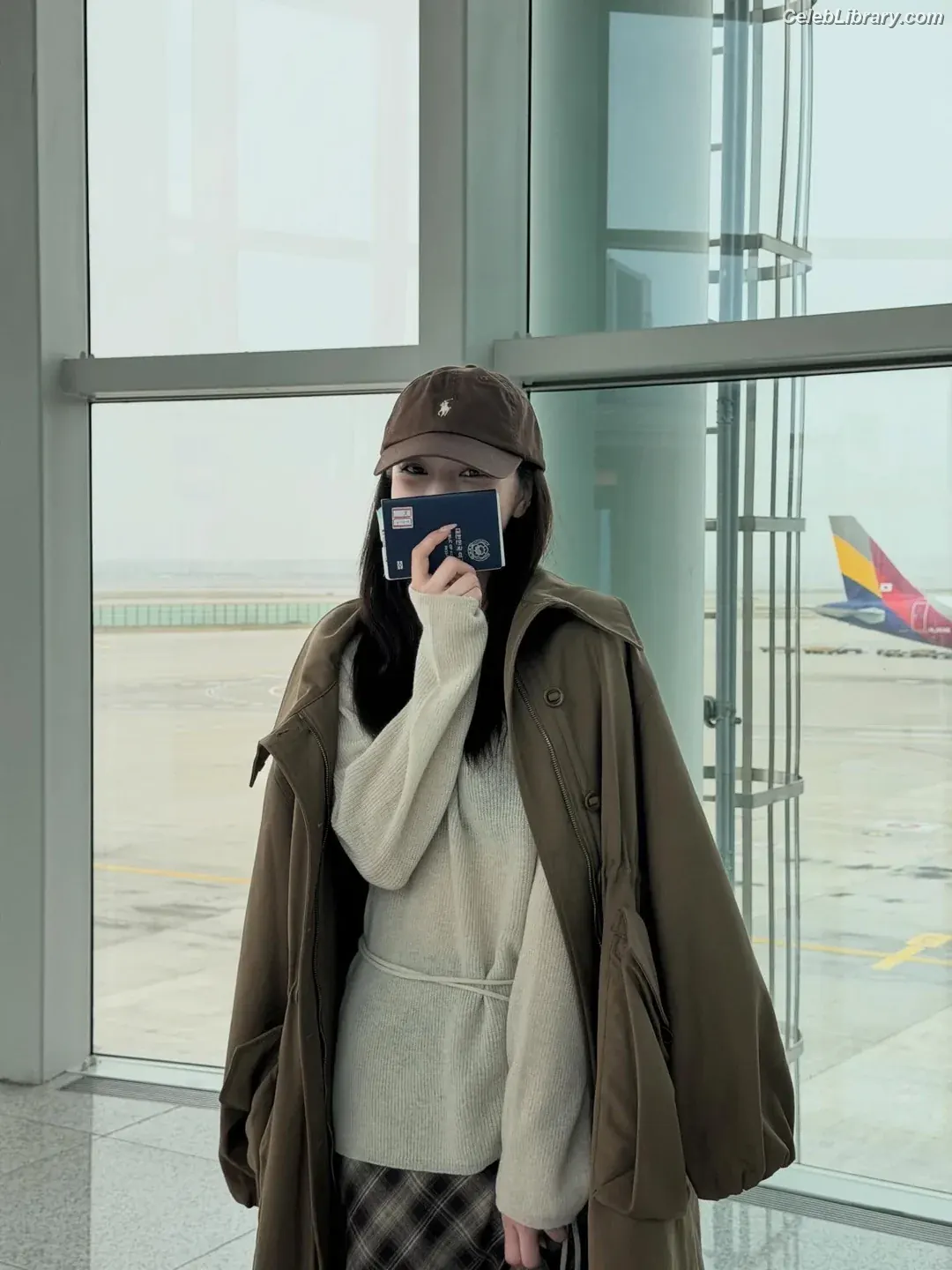 Yuna - ITZY (유나, Shin Yu Na) photo 15 of 1697