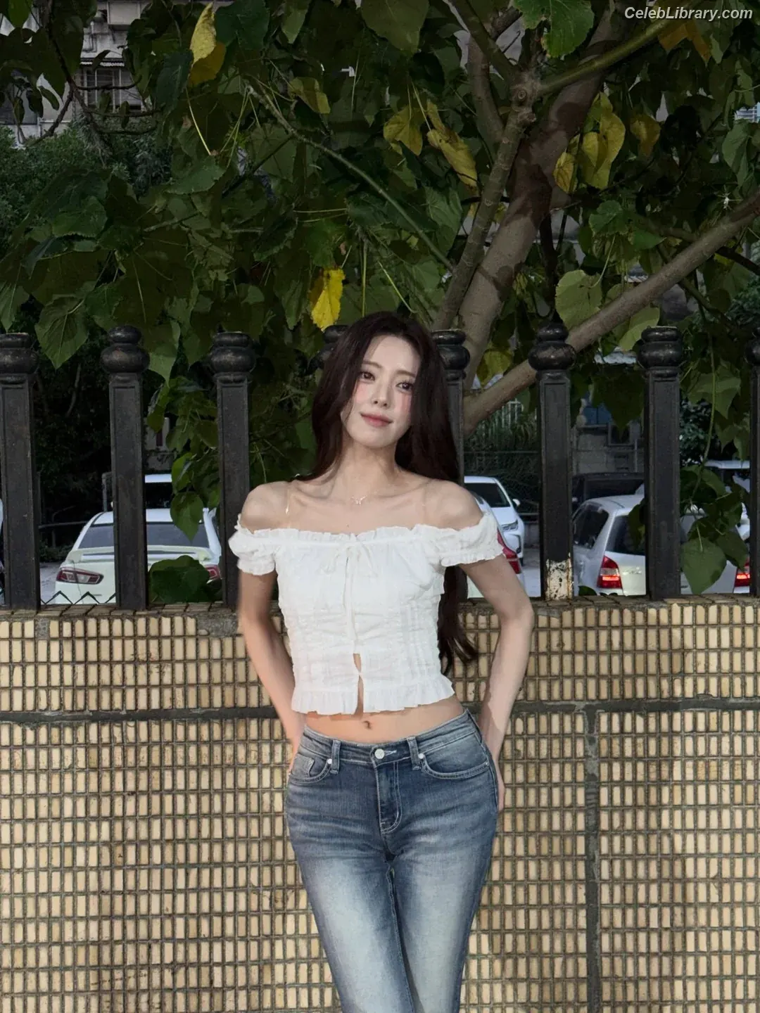 Yuna - ITZY (유나, Shin Yu Na) photo 17 of 1697