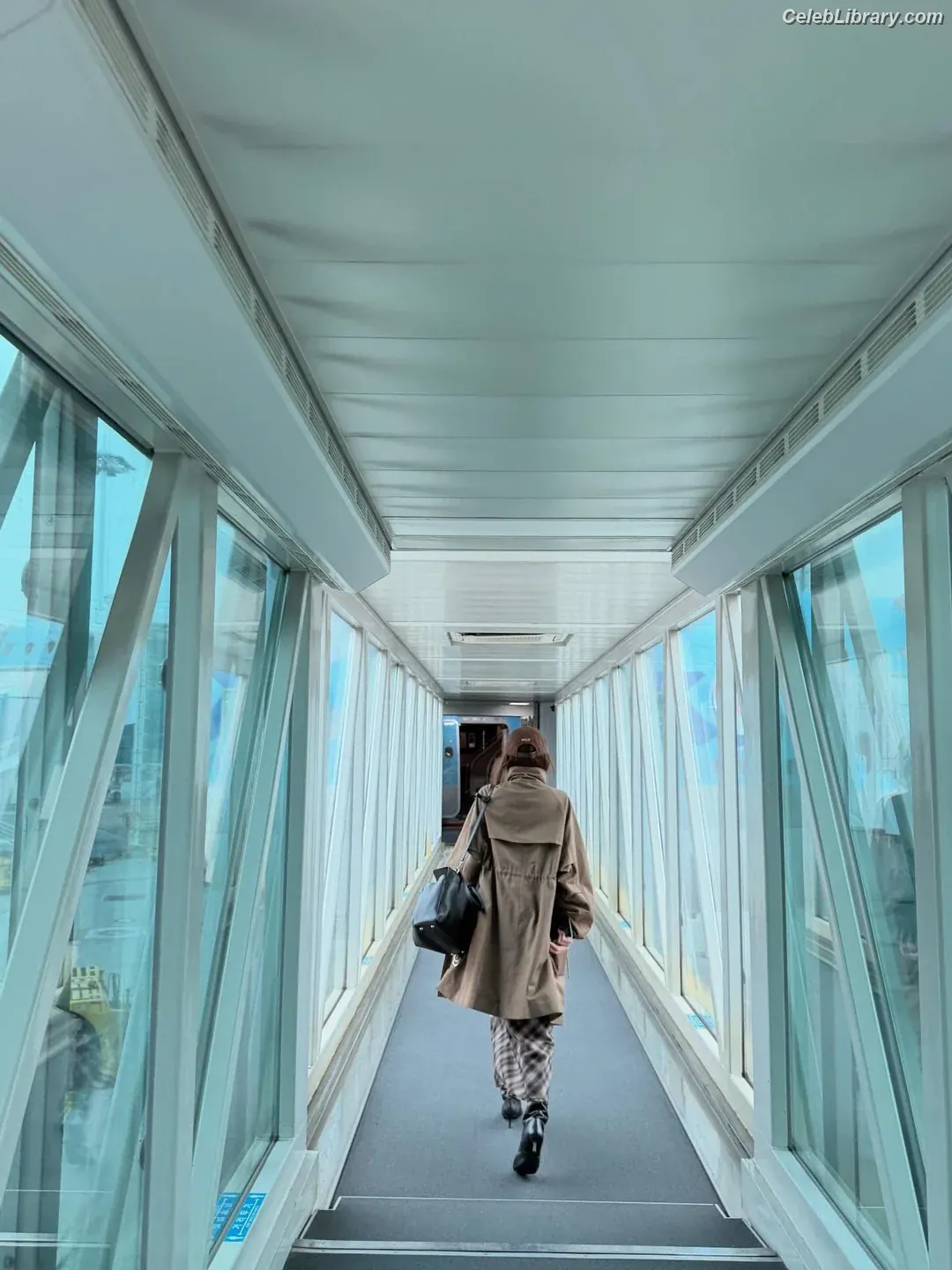 Yuna - ITZY (유나, Shin Yu Na) photo 23 of 1697