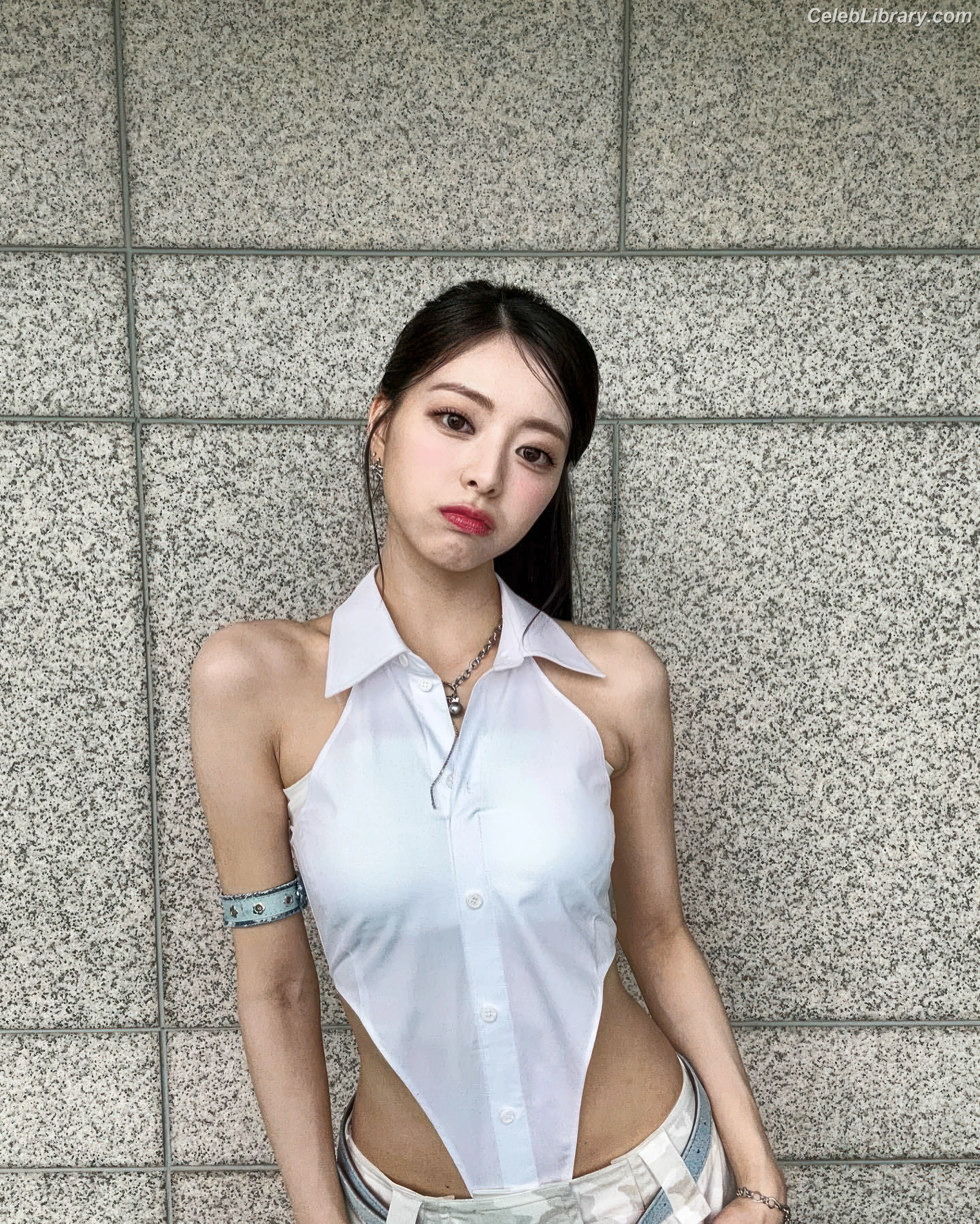 Yuna - ITZY (유나, Shin Yu Na) photo 19 of 1697