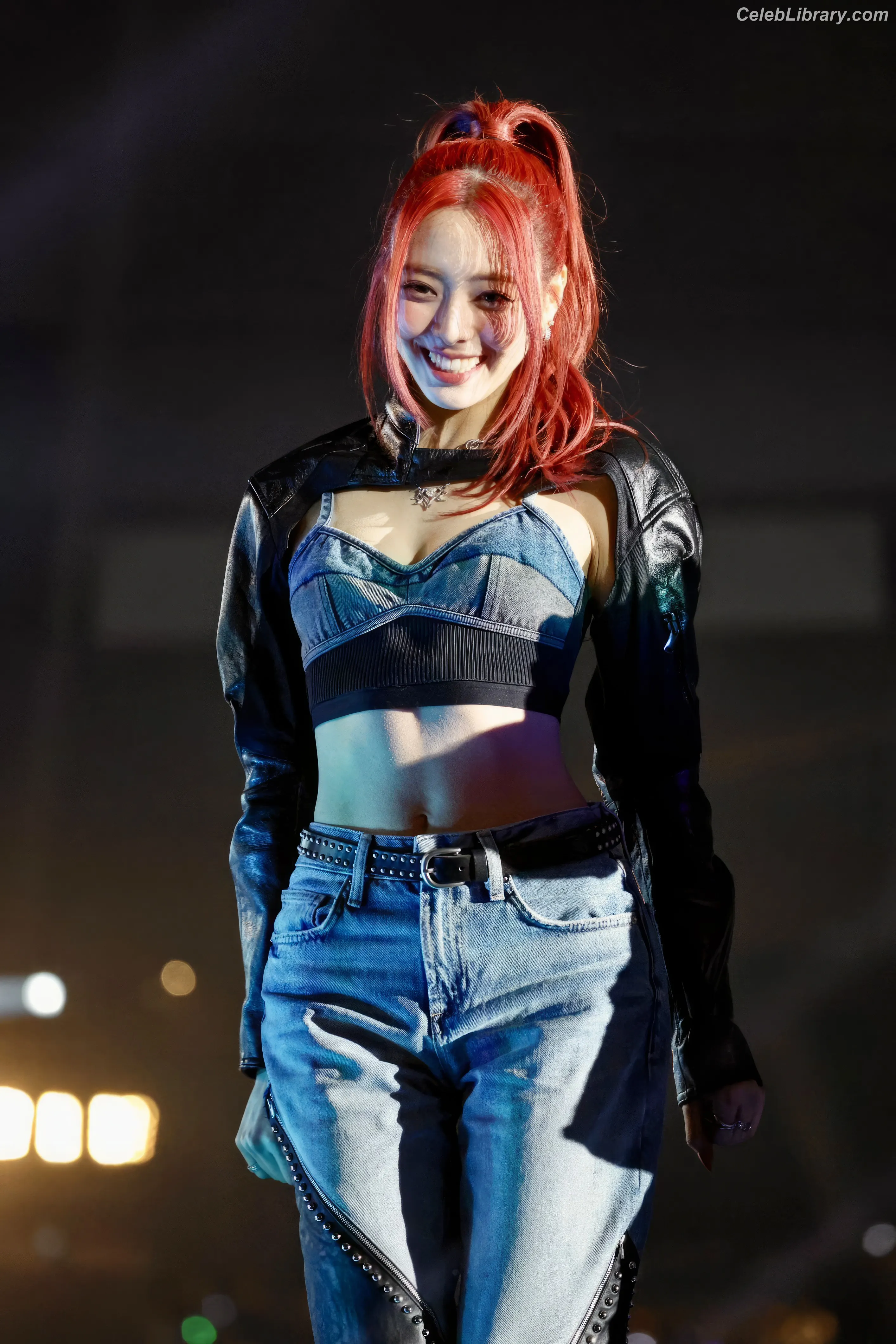 Yuna - ITZY (유나, Shin Yu Na) photo 24 of 1697