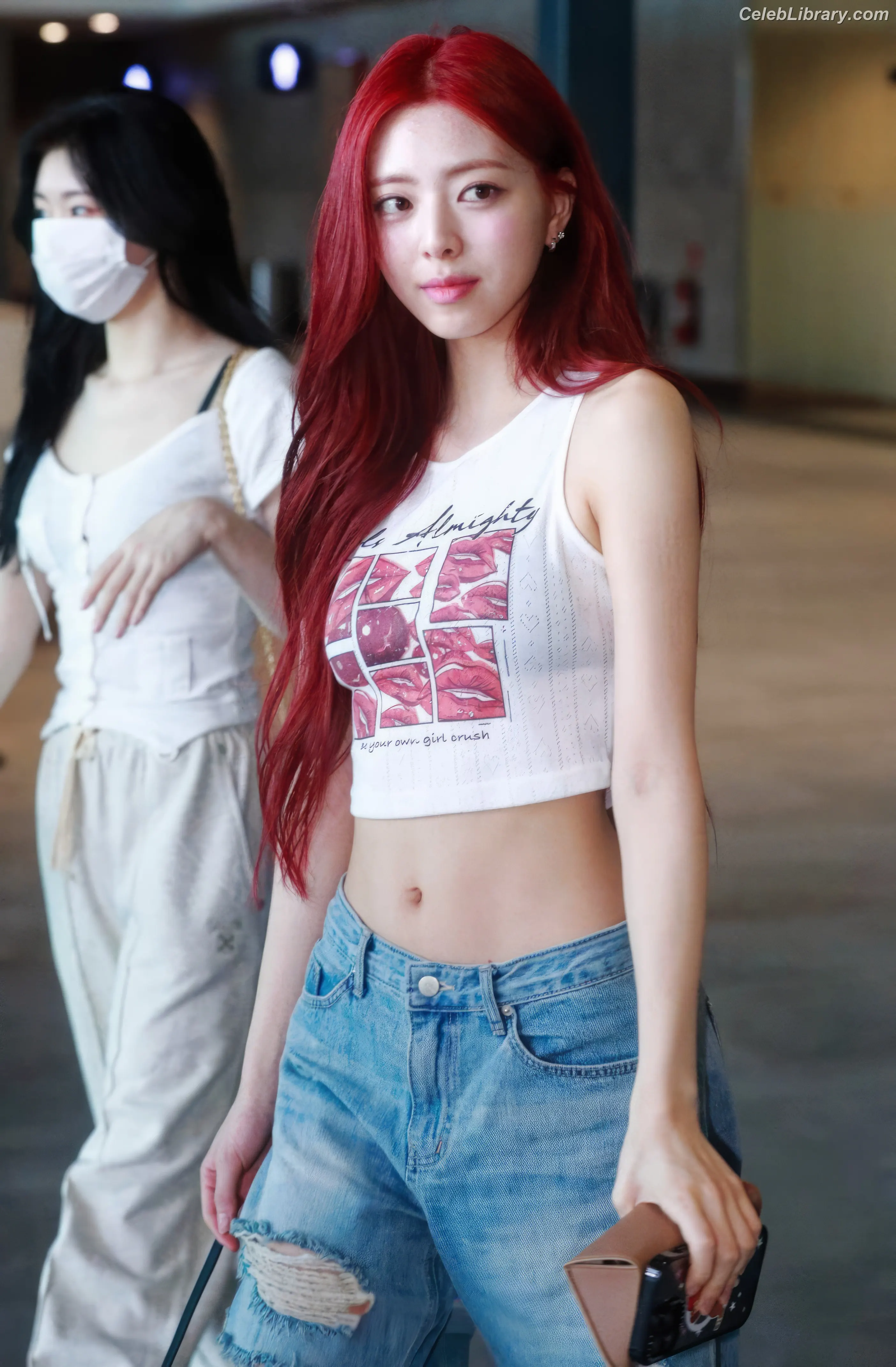 Yuna - ITZY (유나, Shin Yu Na) photo 12 of 1697