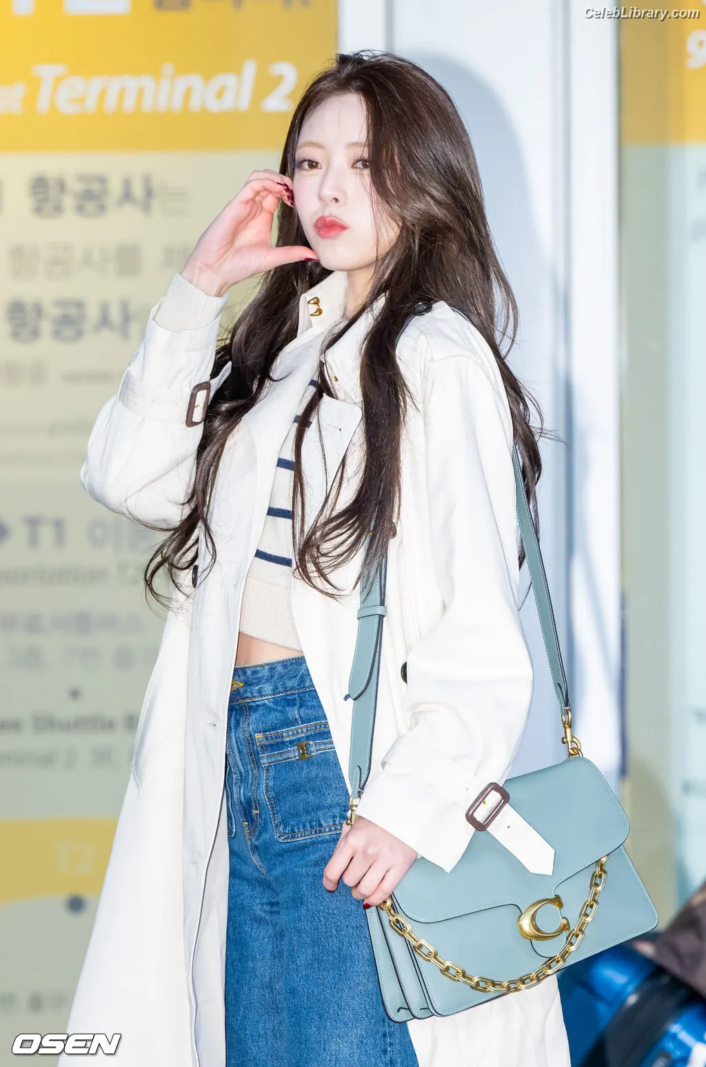 Yuna - ITZY (유나, Shin Yu Na) photo 9 of 1697
