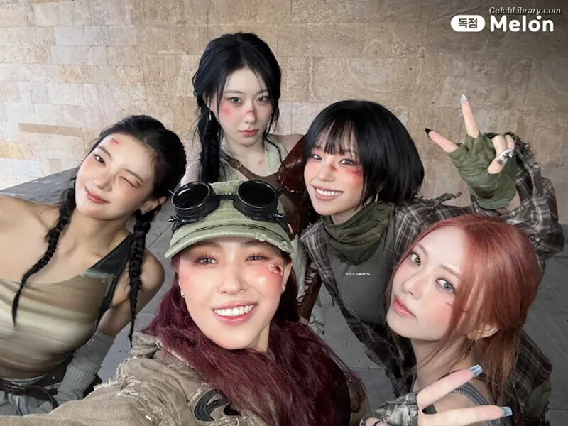 Yuna - ITZY (유나, Shin Yu Na) photo 15 of 1697