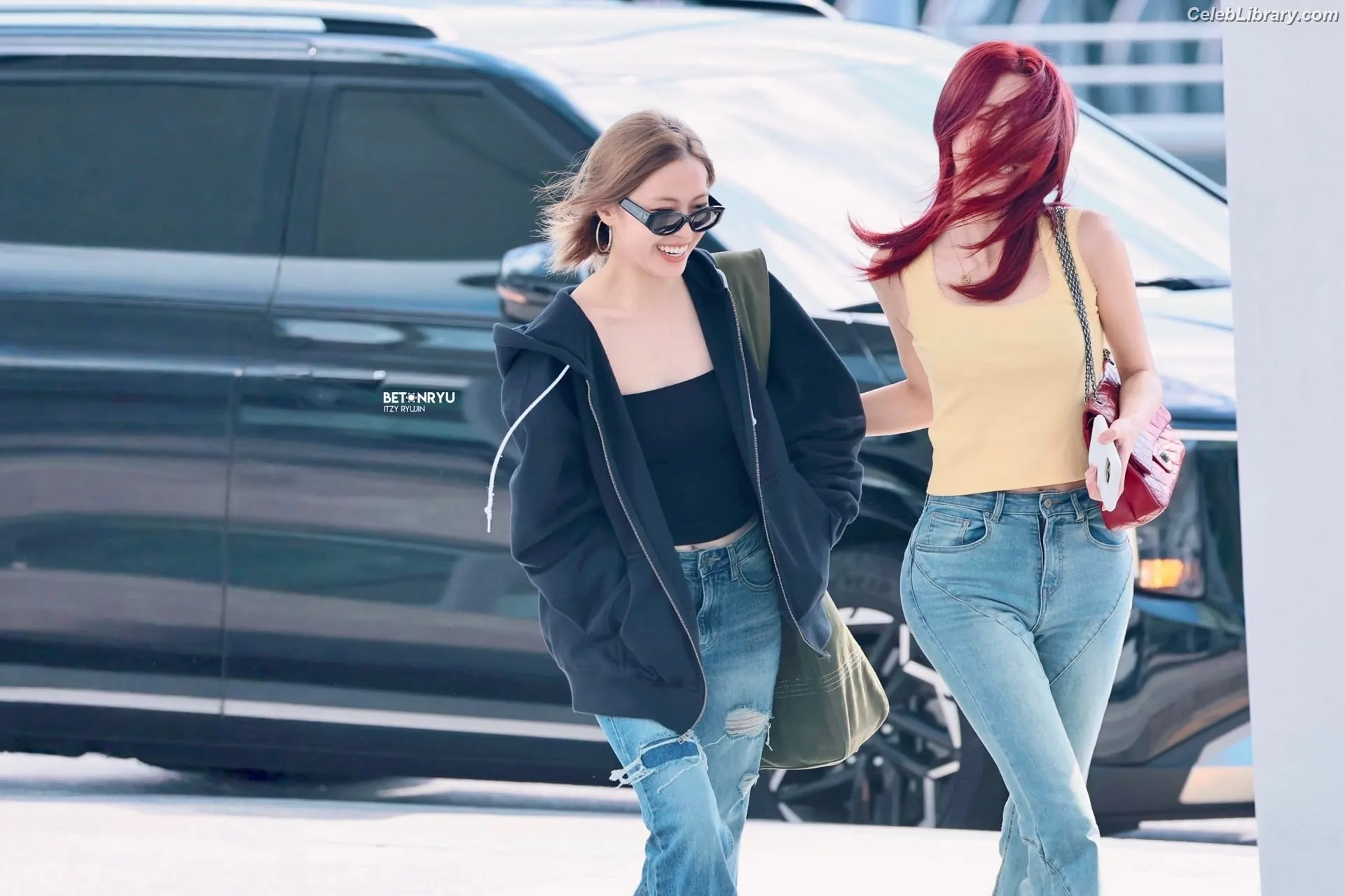 Yuna - ITZY (유나, Shin Yu Na) photo 9 of 1697