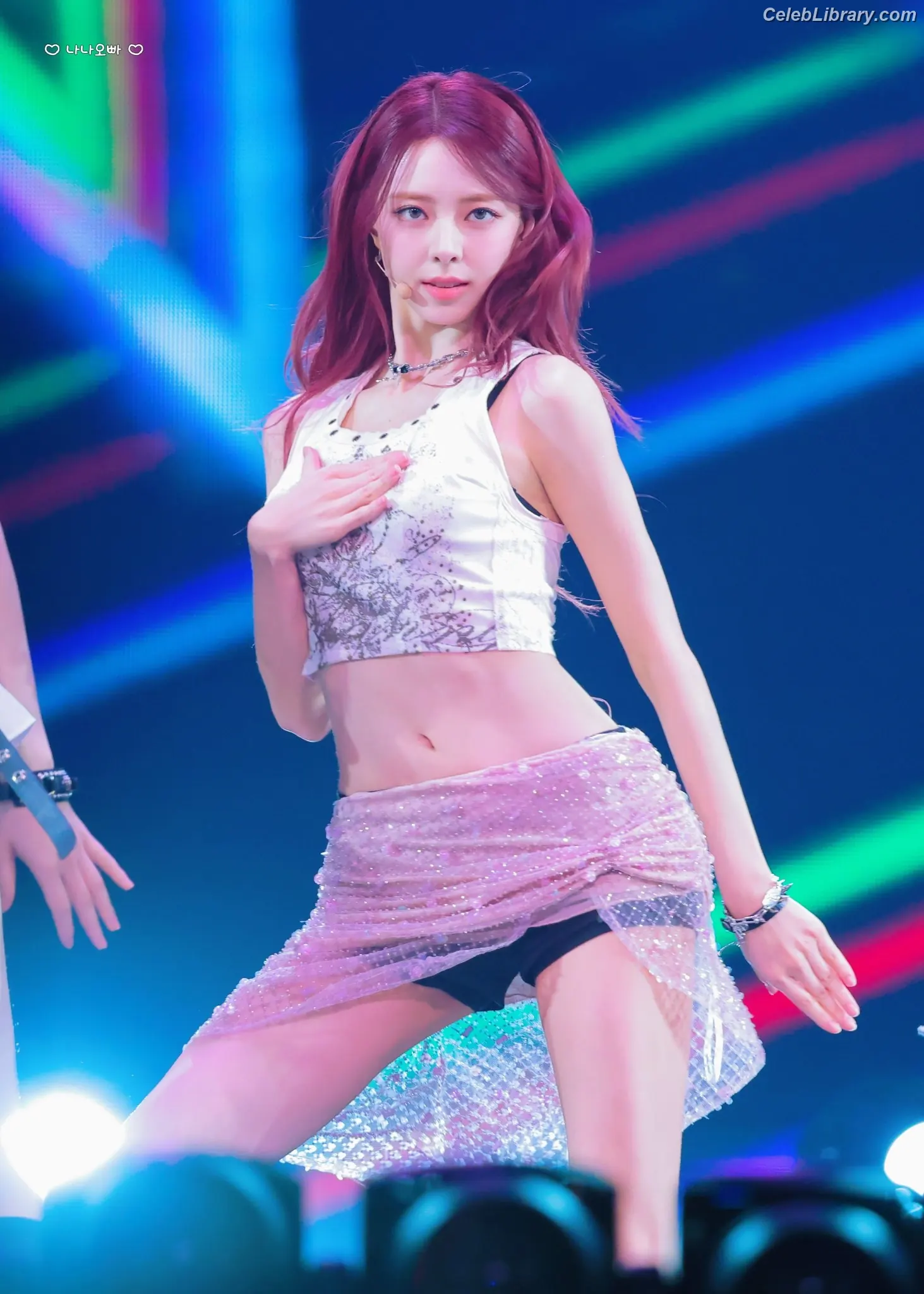 Yuna - ITZY (유나, Shin Yu Na) photo 19 of 1697