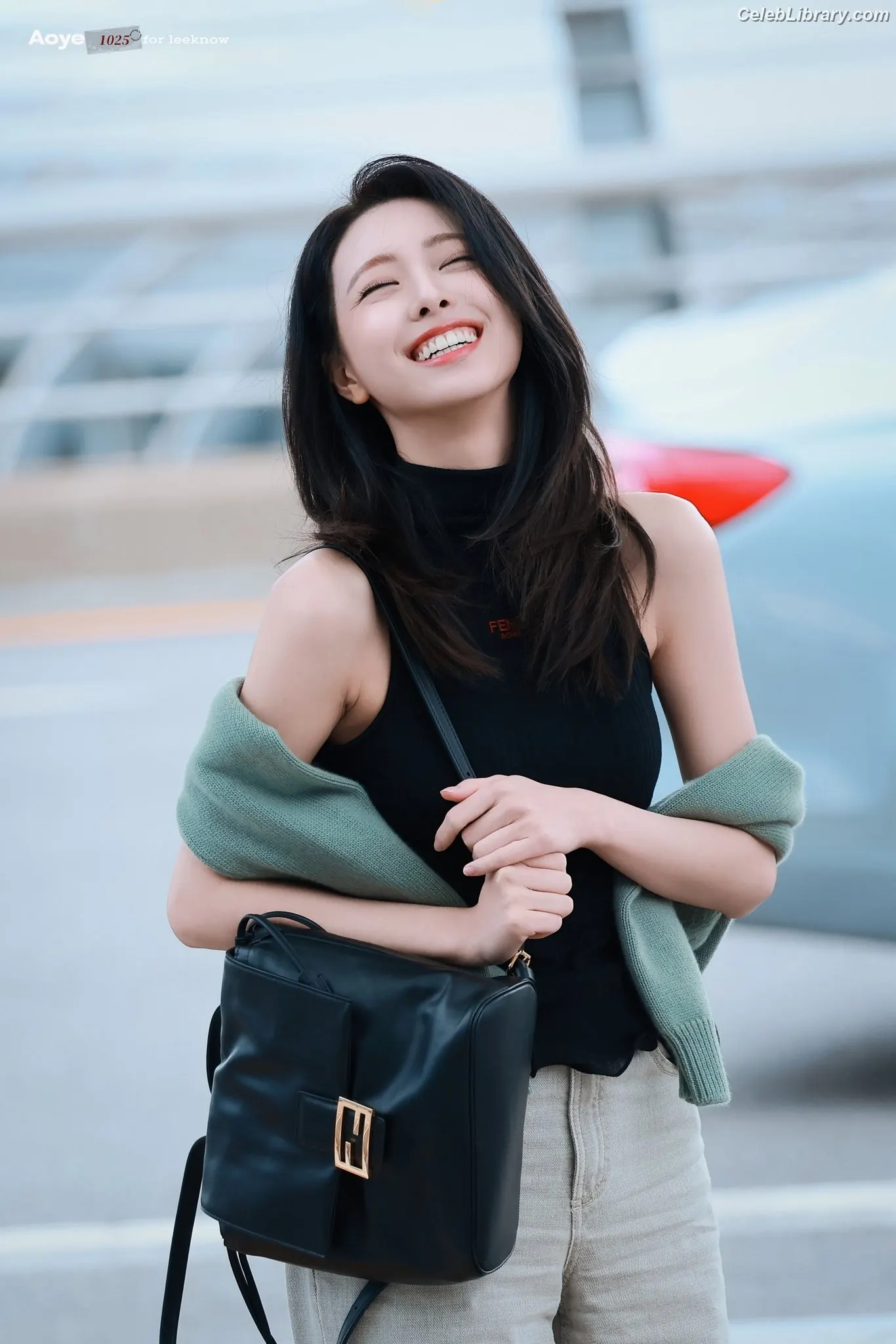 Yuna - ITZY (유나, Shin Yu Na) photo 6 of 1697