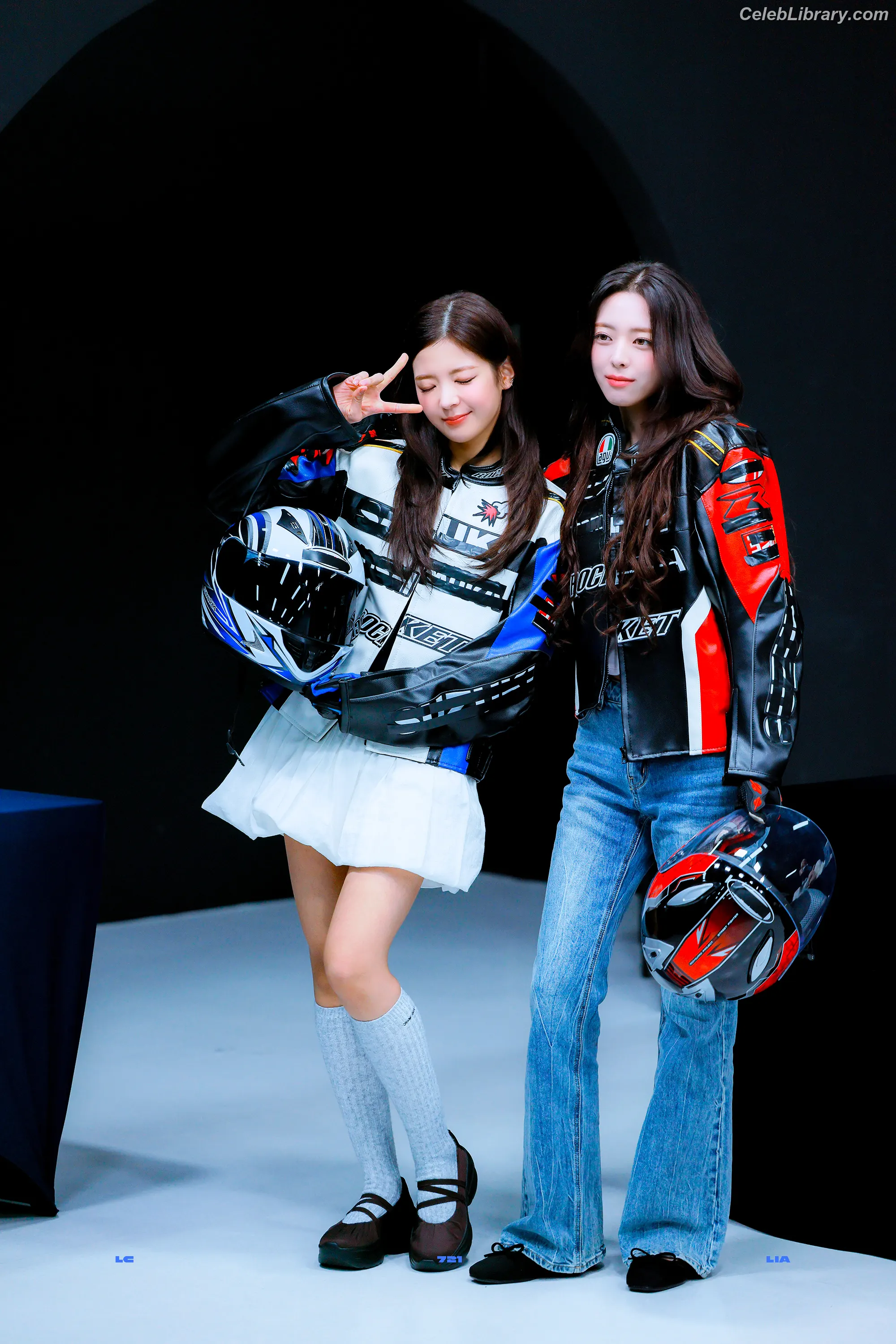 Yuna - ITZY (유나, Shin Yu Na) photo 23 of 1697