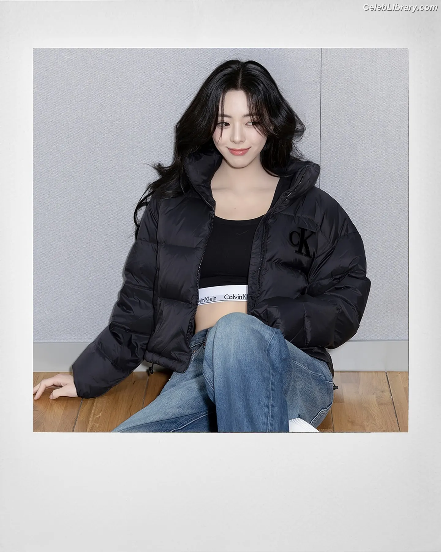 Yuna - ITZY (유나, Shin Yu Na) photo 6 of 1697