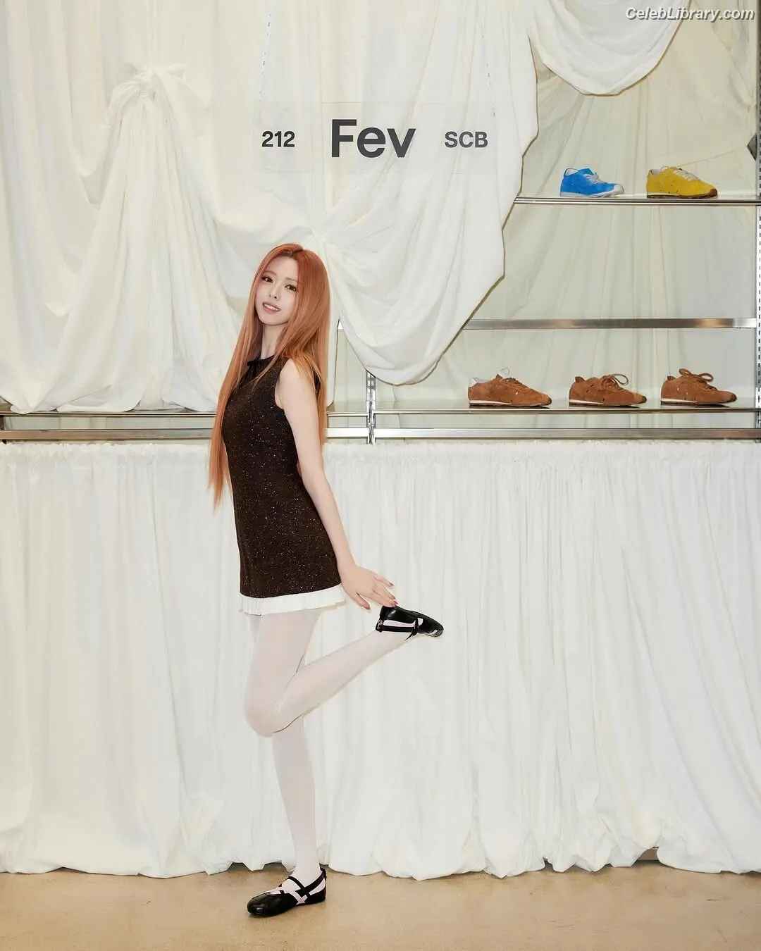 Yuna - ITZY (유나, Shin Yu Na) photo 5 of 1697