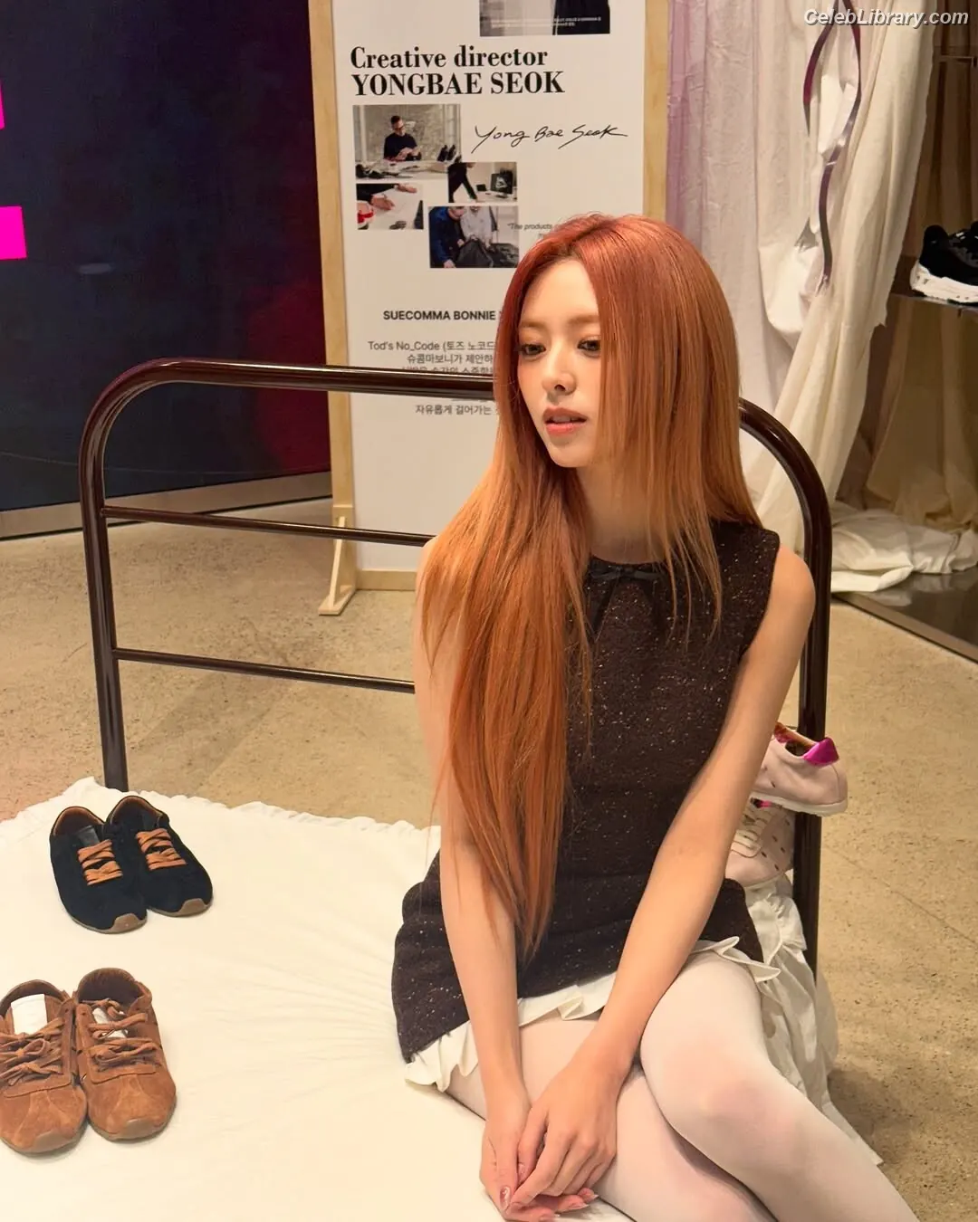 Yuna - ITZY (유나, Shin Yu Na) photo 4 of 1697