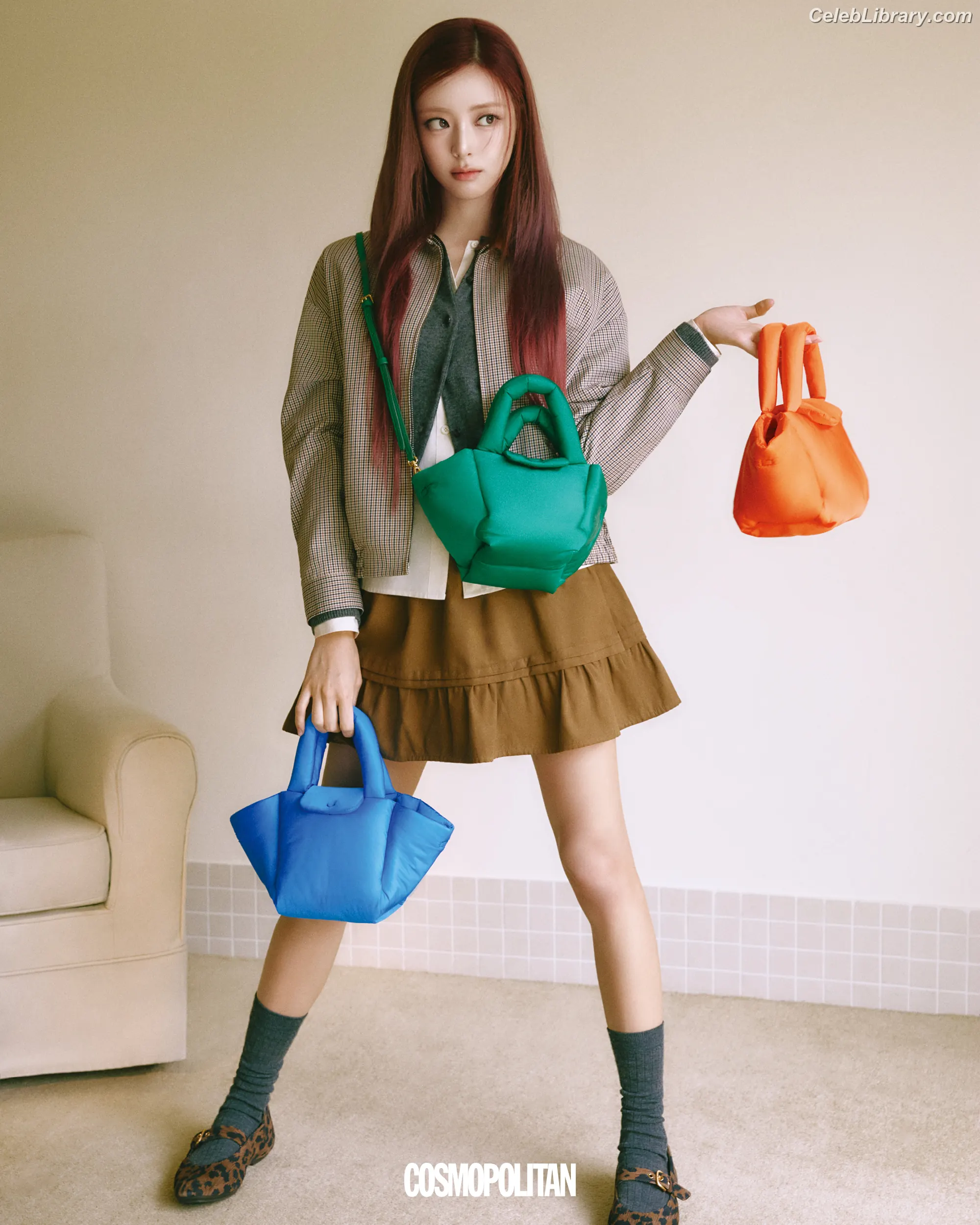 Yuna - ITZY (유나, Shin Yu Na) photo 12 of 1697