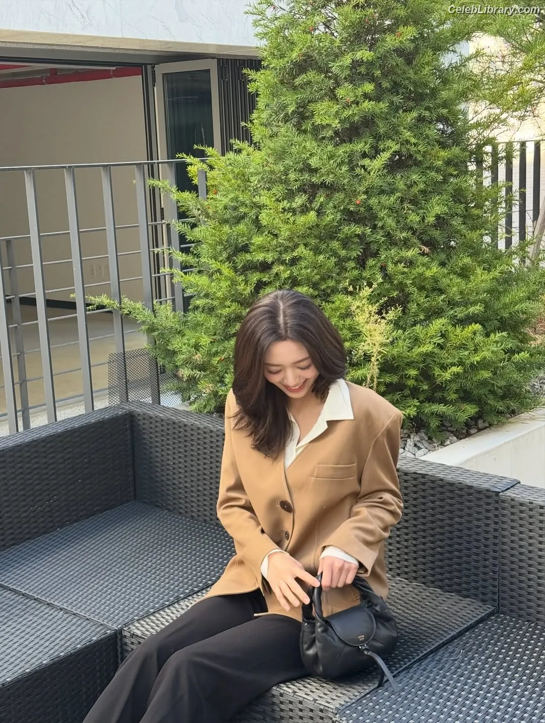 Yuna - ITZY (유나, Shin Yu Na) photo 14 of 1697