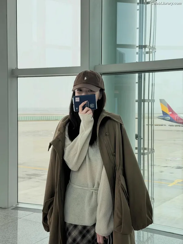 Yuna - ITZY (유나, Shin Yu Na) photo 15 of 1698