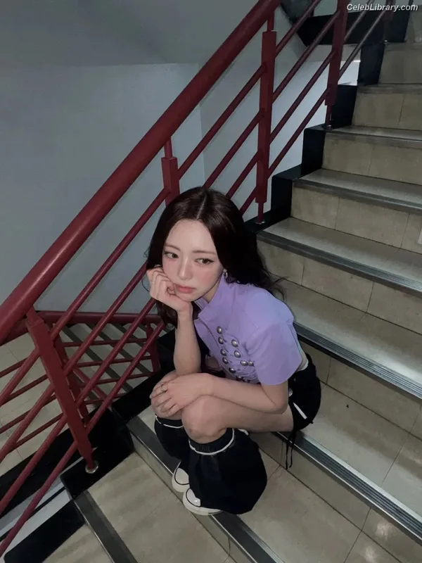 Yuna - ITZY (유나, Shin Yu Na) photo 7 of 1698