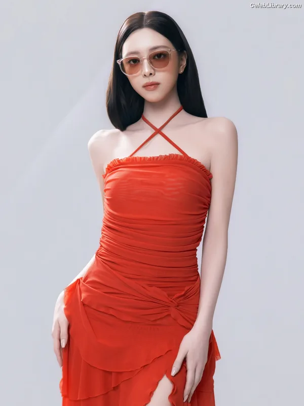Yuna - ITZY (유나, Shin Yu Na) photo 14 of 1698