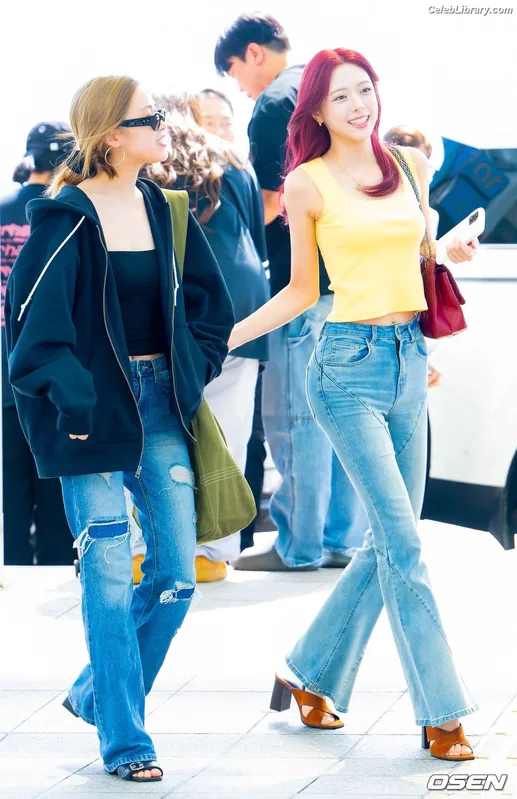 Yuna - ITZY (유나, Shin Yu Na) photo 8 of 1698