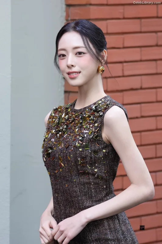 Yuna - ITZY (유나, Shin Yu Na) photo 22 of 1698